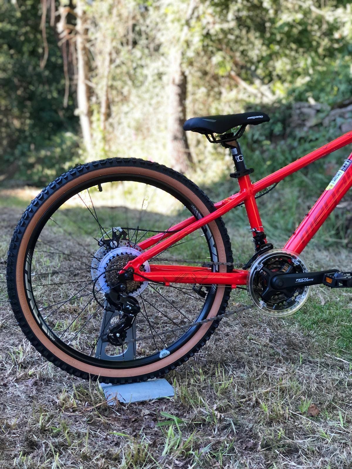 Bicicleta Infantil 24" MEGAMO KU4. ROJO" - Imagen 6