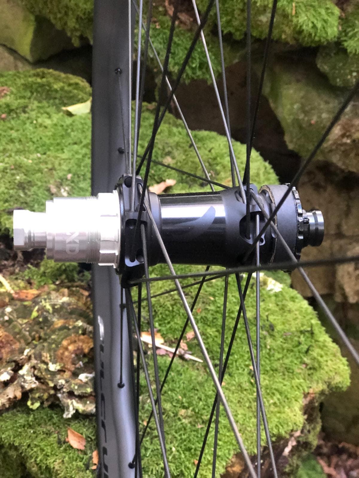 Juego de Ruedas MTB FULCRUM RED ZONE CARBON (Shimano-HG11) - Imagen 3