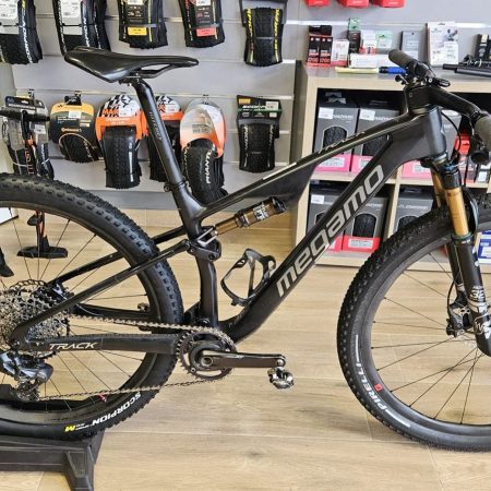 MEGAMO TRACK TALLA S (OCASION)